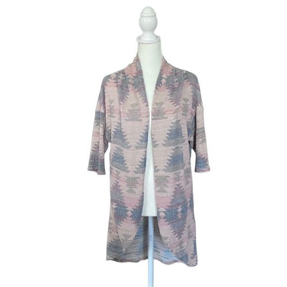 Maurices Pink & Gray Western Aztec Open Front Short Sleeve Cardigan Size Medium - Picture 1 of 13